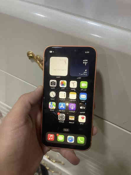 للبيع ايفون xr محور 17 كله بشرط كلشي شغال تك سيم بطاريه بلاديه 75‎%‎ سعر 170 الف مكان كركوك حزيران رقمي ***********
