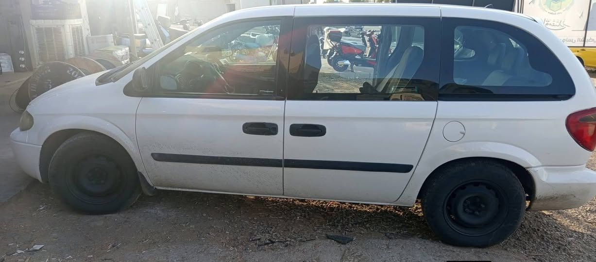 دوج كرفان 2007 محرك 3300 طخم تايت امامي وخلفي جديد باتري جديد صبغ حزام جمالية بدون ضرر الشرعي اني كابون بانزين بيها الاستفسار الاتصال غير متواجد على النت ***********
***********
