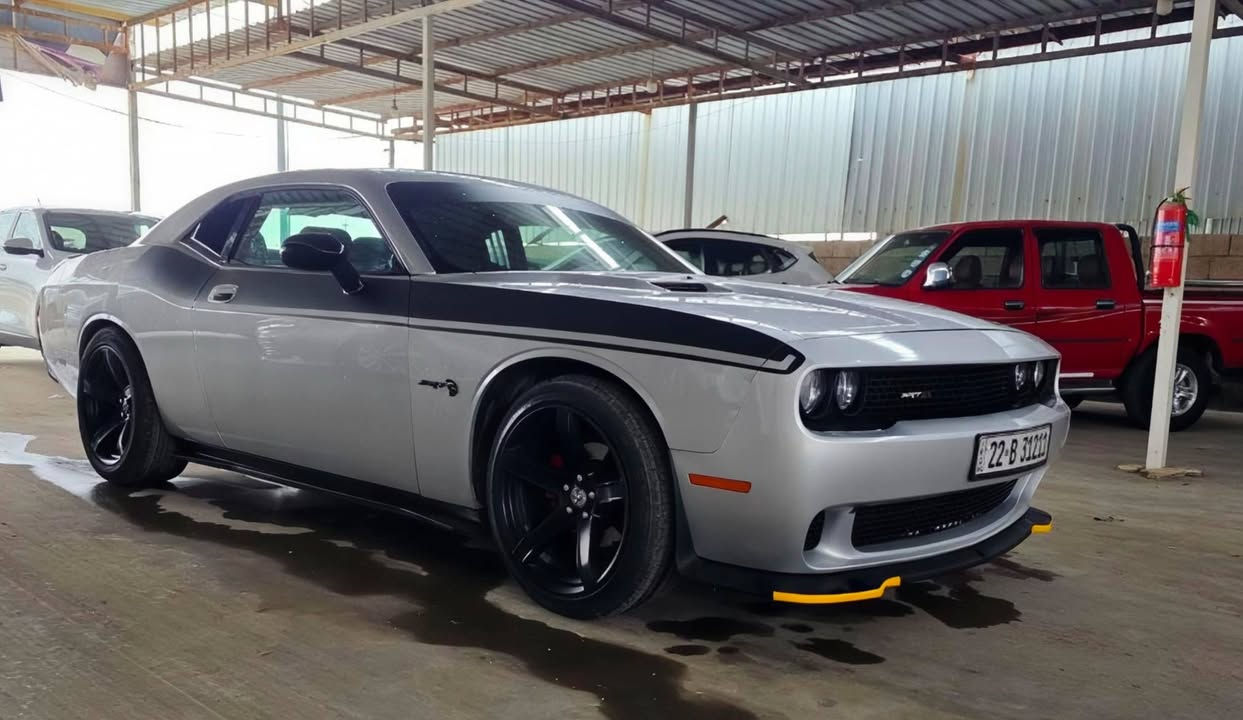 سلام عليكم سيارة دوج جالنجر SXT  موديل 2010 كلين تايتل بدون صبغ بدون تعديل ماشيه 140_مكينه مامفتوح رقم وسنوية وهزا جديد سستم كزوز ويل نجمة مراوسه حسب القناعة
عنوان طريق اربيل موصل ناحية برطلة
للاستفسار ***********/***********
السعر 118$$  وبي مجال
