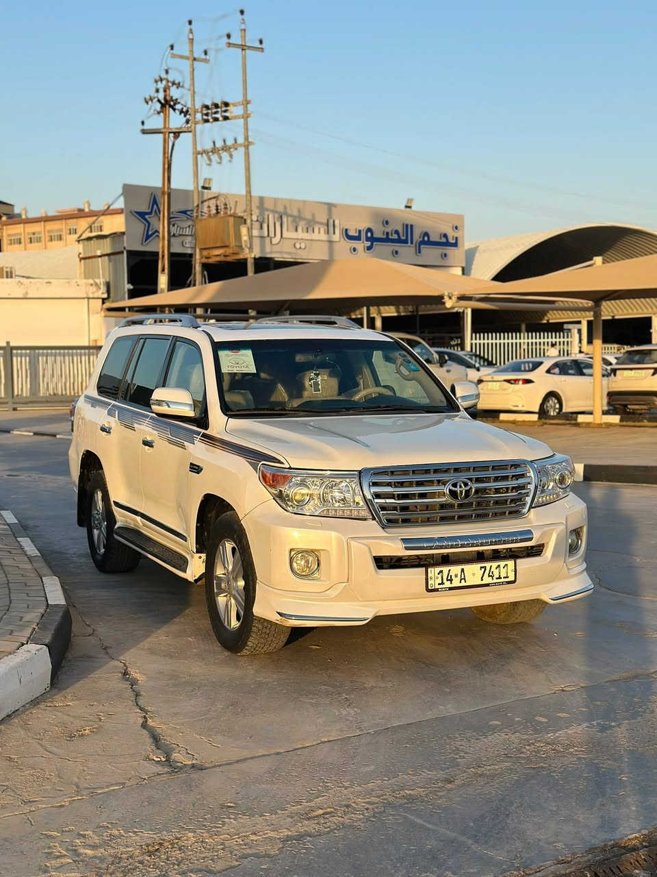 لاندكروز 2008 مكفولة من الضربة والتبديل بيها صبغ مكان الخطة فقط فول مواصفات محرك V8 كير ومحرك لاتنقيص ولا تبخير رقم بصرة بأسمي شخصياً السيارة جاهزة ومابيها نقص السعر 226 بيها مجال استفسار ***********

‭***********‬
