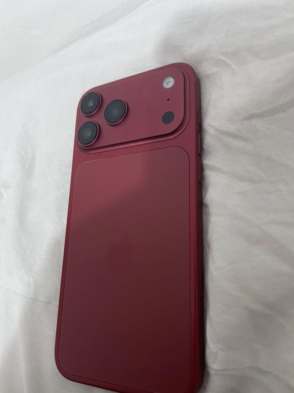 السلام عليكم 
ايفون عنابي ١٧ برو 
درجه ثانيه 
السعر ١٧٥ 
كلش مميز بلونه 
مكاني بغداد


**إذا كنت صاحب هذا الإعلان وتريد حذفه لأي سبب، رجاءا أرسل رسالة إلى الدعم الفني**