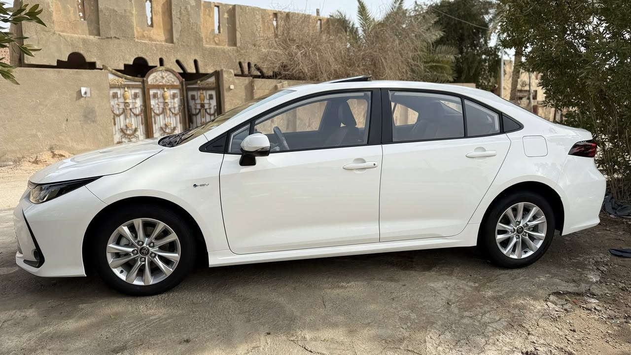 سلام عليكم تيوتا كورولا 2025 شكل خليجي فول مواصفات بعدهي زيرو

ماشية 8000الف

محرك 1800 هايبرد 

تبريد قطعتين 

مواصفات:

بصمة +بصمة ابواب
فتحة

كشنات جلد اسود

رادار + تحديد مسار+ قيادة ذاتية

هاند بريك كهربائي+ لايت زنون 

رقم بغداد

عنوان بابل /كفل

السعر اتصل وتدلل

للستفسار اتصال علا الرقم ***********
