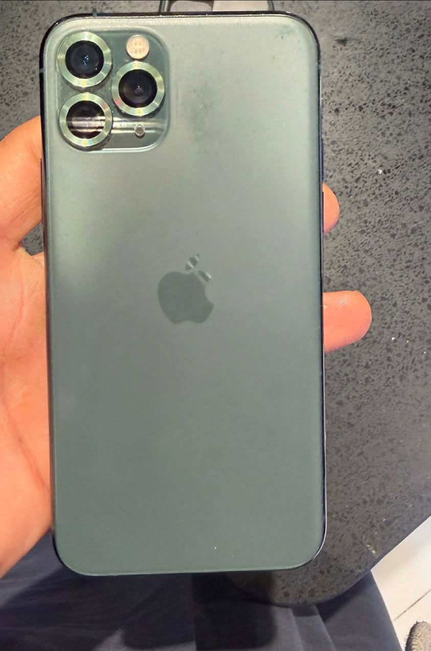سلام عليكم آيفون ١١برو ذاكره ٢٥٦ مامفتوح السعر ٢٧٥وبي مجال الاستفسار عله رقم مكان نجف….     ***********
