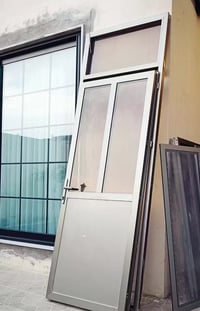 باب المنيوم • للبيع