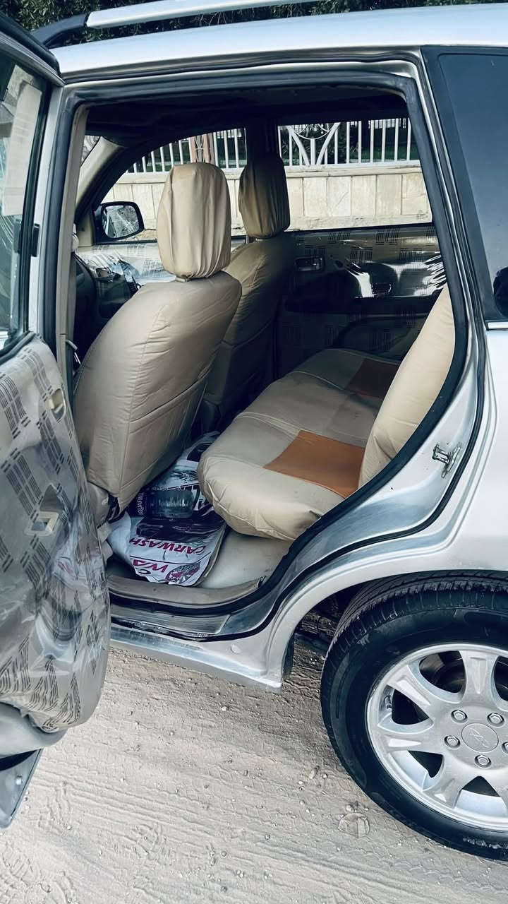 السلام عليكم تيكو 2011 كير ميكانيك المرغوب. مكينه2000. رقم بابل انكليزي 
السعر 40 بيع سريع
فول مواصفات. فتحه شاشه تحكمات ستيرن كشنات تدفئه تبريد
جاهزه سنويه مجدده
كير مكينه كفاله
دوشمه جديده تخم تاير 
صبغ جماليه 
بابل. حله. شارع 60
***********
