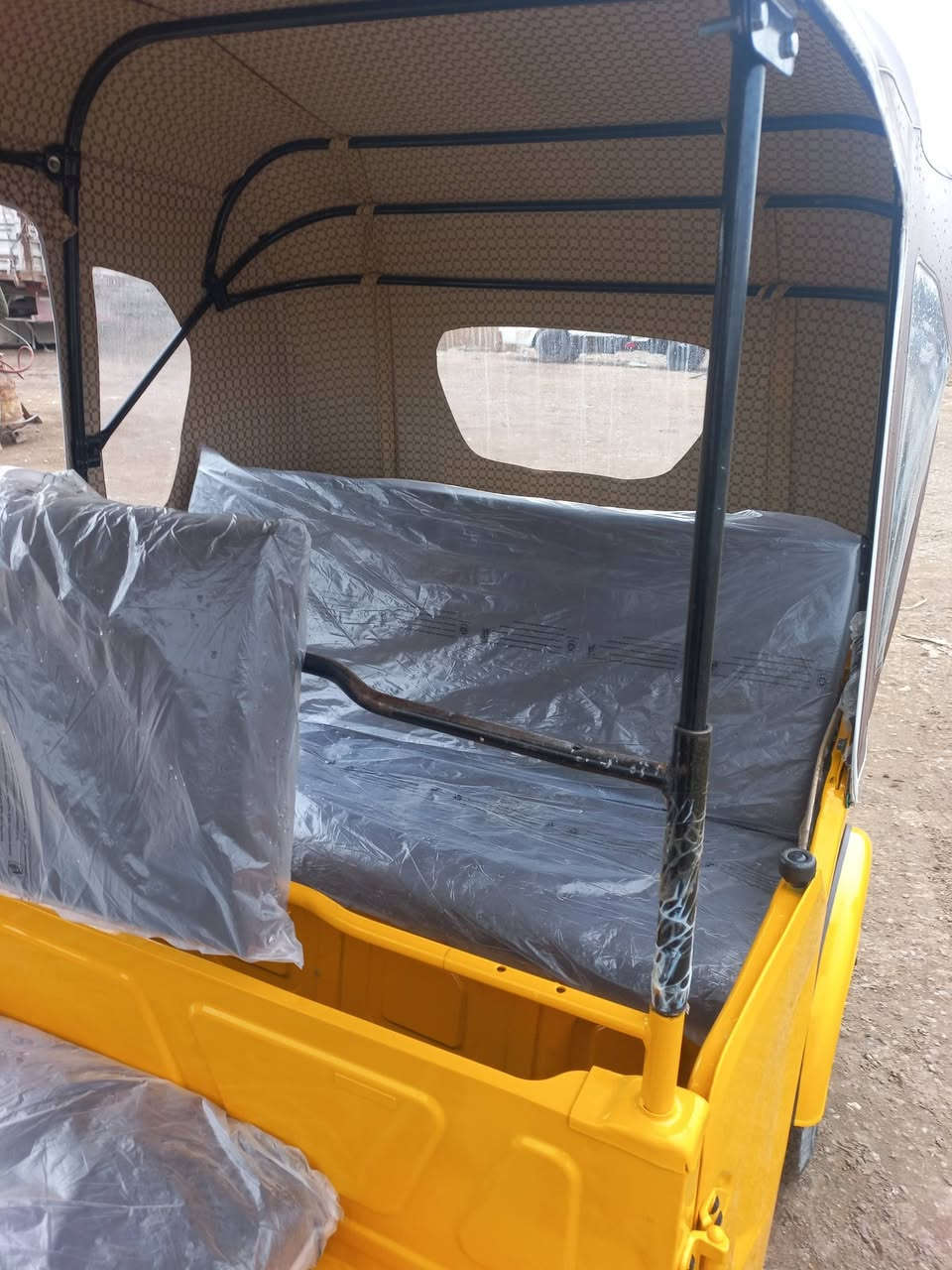 تكتك للبيع موديل 2021رقم وسنويه تحويل ثاني يوم تكتك جاهزه كبل لشارع مكفوله لاتنقيص ولاتبخيرتخم تايركهربائيات كله شغله كلجات جددالسعر6900 وبيه مجال مصبوغه جماليه بغدادالفضيليه 0779529984


**إذا كنت صاحب هذا الإعلان وتريد حذفه لأي سبب، رجاءا أرسل رسالة إلى الدعم الفني**