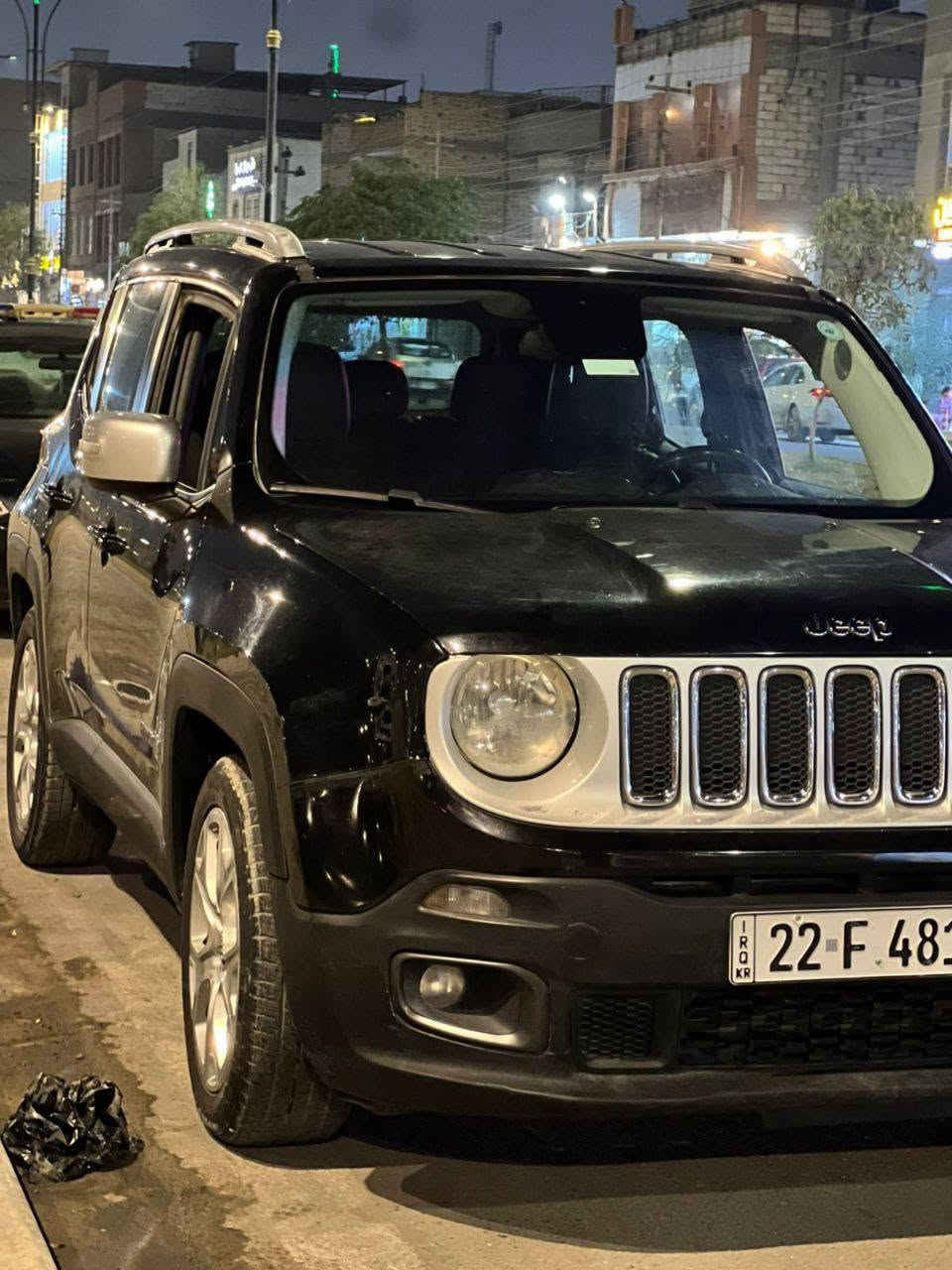 لبيع جيب رنكد موديل ٢٠١٧وارد امريكي محرك كايم ٢٤٠٠ لايت زنون تخم تاير تشغيل عن مثبت سرعه تدفئه وتبريد بالكشن والاستيرن 
وهواي مواصفات 
الشراي يتصل على وات ساب 
*********** السعر ٩٥ وبيه مجال  حك المحرك راح انزل رقم الشاصي ودخلو عليه وكلبو براحتكم يله تتصل مكاني بصره رقم اربيل رقم الجديد
