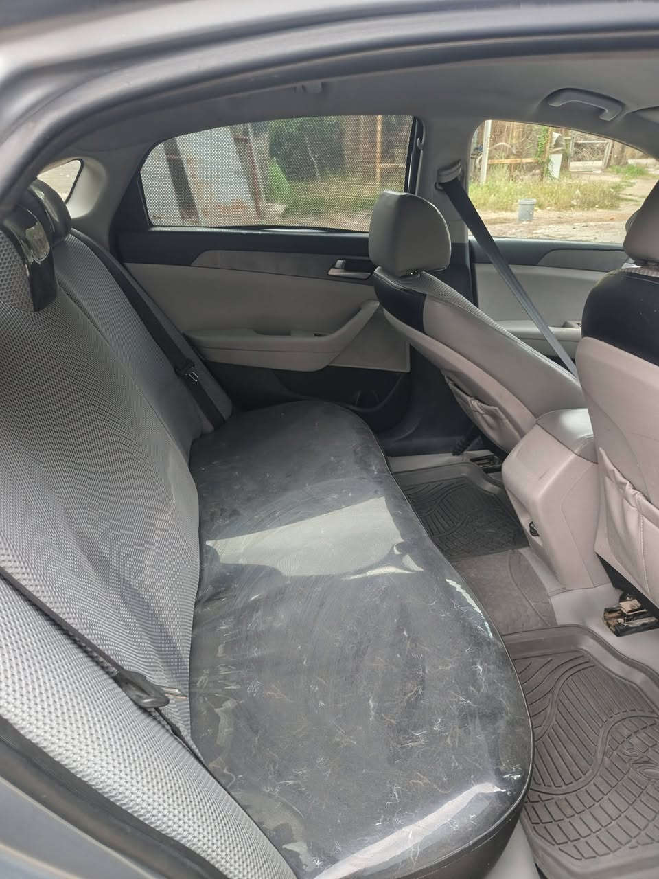 السلام عليكم اخوان سوناتة ٢٠١٥ كلين كفالة عامة صبغ وتبديل المحرك ٢٤٠٠ رقم نجف بسمي السيارة ما عايزة برغي كفالة كير حدادية محرك كارتون مال جناي مكاني كوفة تصال *********** السعر 120 وبية مجال الشراي
