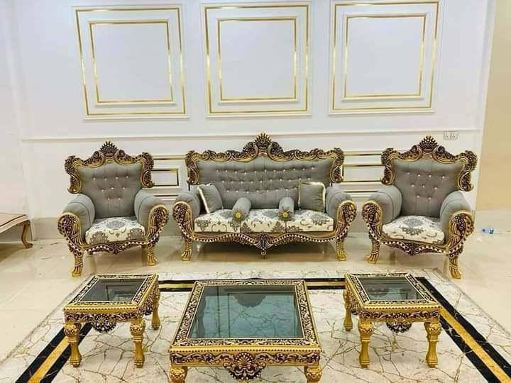 � عرض حصري لأصحاب الذوق الرفيع من معرض الشمس 

✨ تخم الزنجيل الملكي – الفخامة التي تستحقها بسعر 750,000 دينار فقط!

🪵 خشب جوز أصلي فاخر يتميز بالمتانة والجمال الطبيعي الذي يعكس رقي أثاثك.
💺 قماش ملكي فاخر عالي الجودة، يمنحك راحة لا تضاهى وتصميم أنيق يتناغم مع ذوقك الرفيع.
🚚 خدمة توصيل مجانية وسريعة تصل إلى باب منزلك خلال 24 ساعة فقط، لنوفر لك تجربة تسوق مريحة وميسرة.
🛡️ ضمان شامل لمدة 5 سنوات على الخشب والقماش، لأننا نؤمن بجودة منتجاتنا ورضاك التام.

📍 زيارتنا في دربنديخان – سليمانية
📞 للحجز والاستفسار: ***********

🔥 معرض الشمس – وجهتك الأولى للأثاث الفاخر والجودة العالية.
✨ اجعل منزلك تحفة فنية تعكس ذوقك الراقي، واحجز الآن لتستمتع بأفضل العروض وأرقى الخدمات.

#معرض_الكنوز #أثاث_فاخر #خشب_جوز_طبيعي #راحة_وفخامة #توصيل_مجاني #ضمان_5_سنوات #عرض_حصري
