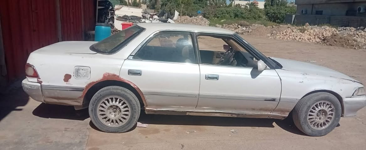 سلام عليكم مارك للبيع حبل اتعهد دوله وعشائر محرك كير كفاله الكشر كدامك غرفتنا حلوه عايزها بس صدر الخلفي السعر ١٤ للاتصالات 
***********
