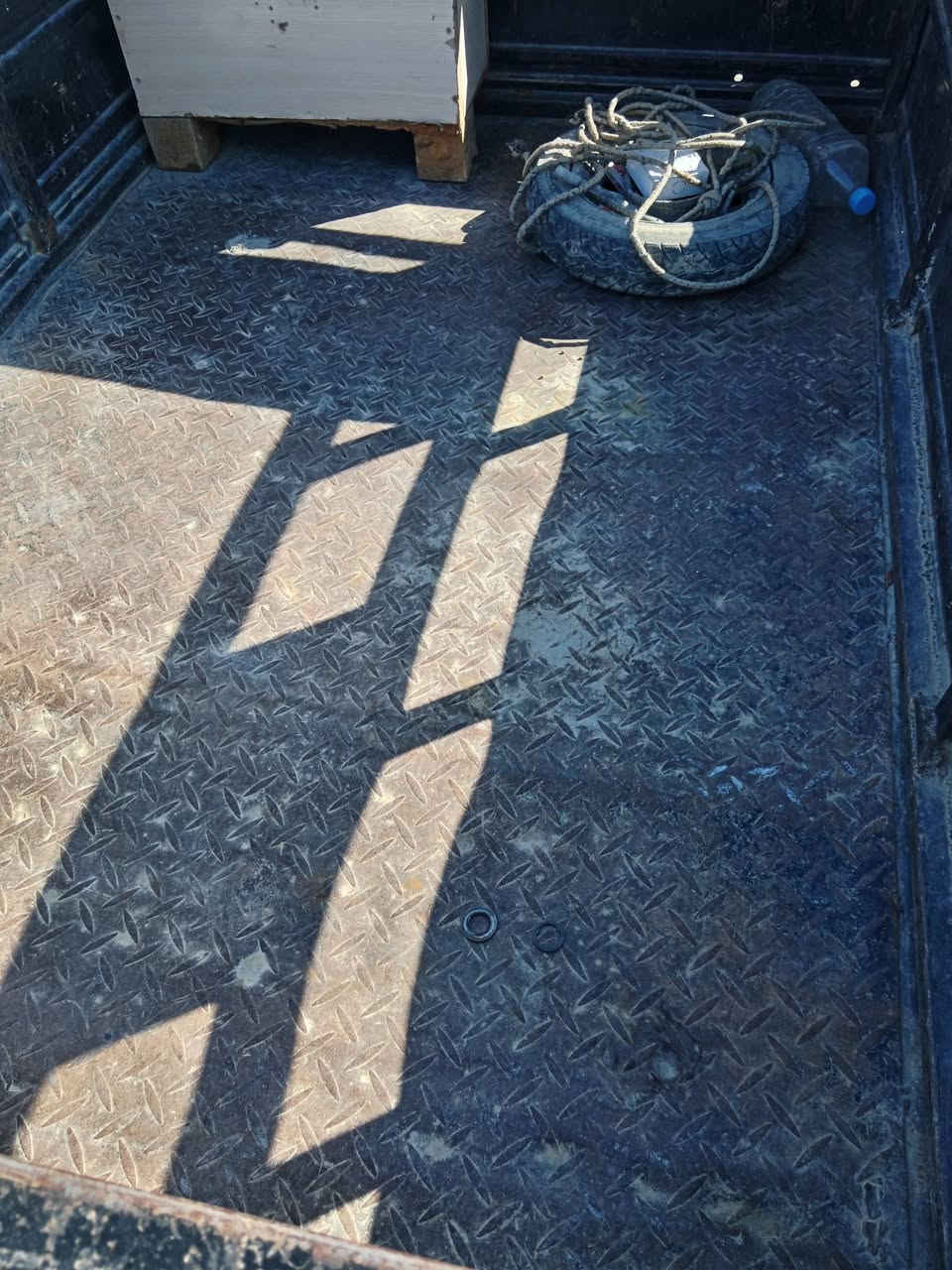 السلام عليكم ورحمة الله وبركاته ستوته البيع نكرة سلف محرك معمر موديل 15 /   الا استفسار عله الرقم *********** وحياكم الله  الشرايه
