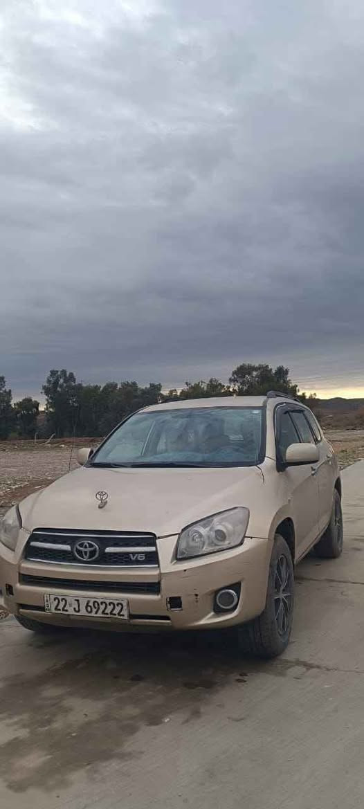 راف فور 2008 بيه اربع قطع بيع او مراوس نظيفه وبسمي وشراي شعنده يراسلني واتساب *********** بغداد, العراق
