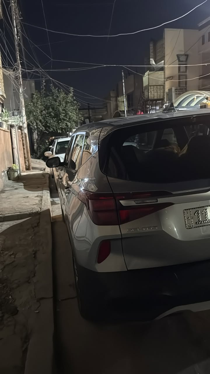 السلام عليكم ورحمة الله وبركاته 
السعر 145 ورقه
***********
كيا سيلتوس 2022
حادث جاملغ وحافت البنيد بدون دواخل 
السيارة جديدة جداً 
المكان بغداد شهداء البياع
