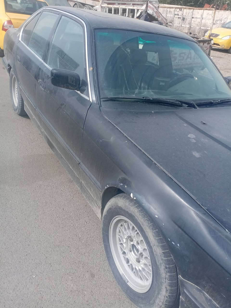 السلام عليكم مستعجل على للبيع مسكر موديل ٩٢ بسمي مبدله قماره يرادلها ترتيب شغاله السياره ٤٠ ورقه قفل ***********١تبريد شغال وتدفءه شغاله
