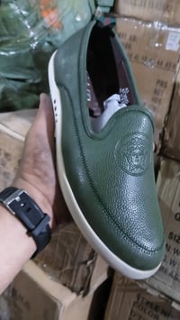 شلعه رجالي الكارتون 8 قطع 📦 من 40 ال45 👟👞 بضاعه استندر 💯 سعر القطعه 6 ...