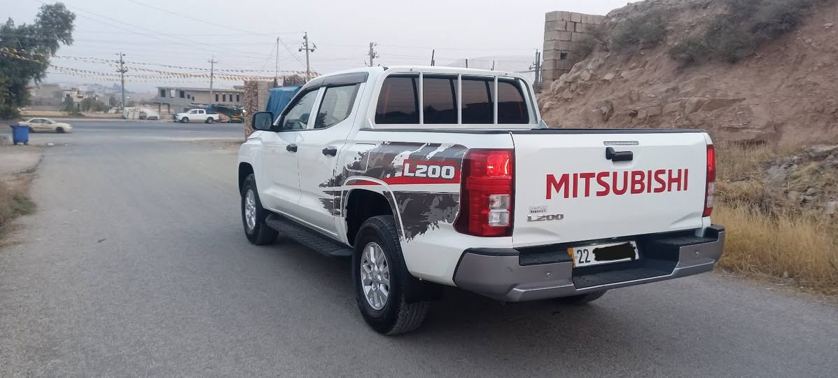 میستۆبۆشی L200  2024 دەرەجە 2 
تەنها 16هەزار رۆیشتوە 
دەعامی بۆ دەعامی بەشەرت 
هیچی پێوە نییە 
سەنەوی ژینگەی نوێیە

گێڕوو مەکینەی بەشەرت
لەسەر دەقی شەریکە ماوەتەوە 
 
***********
*********** أربيل, العراق
