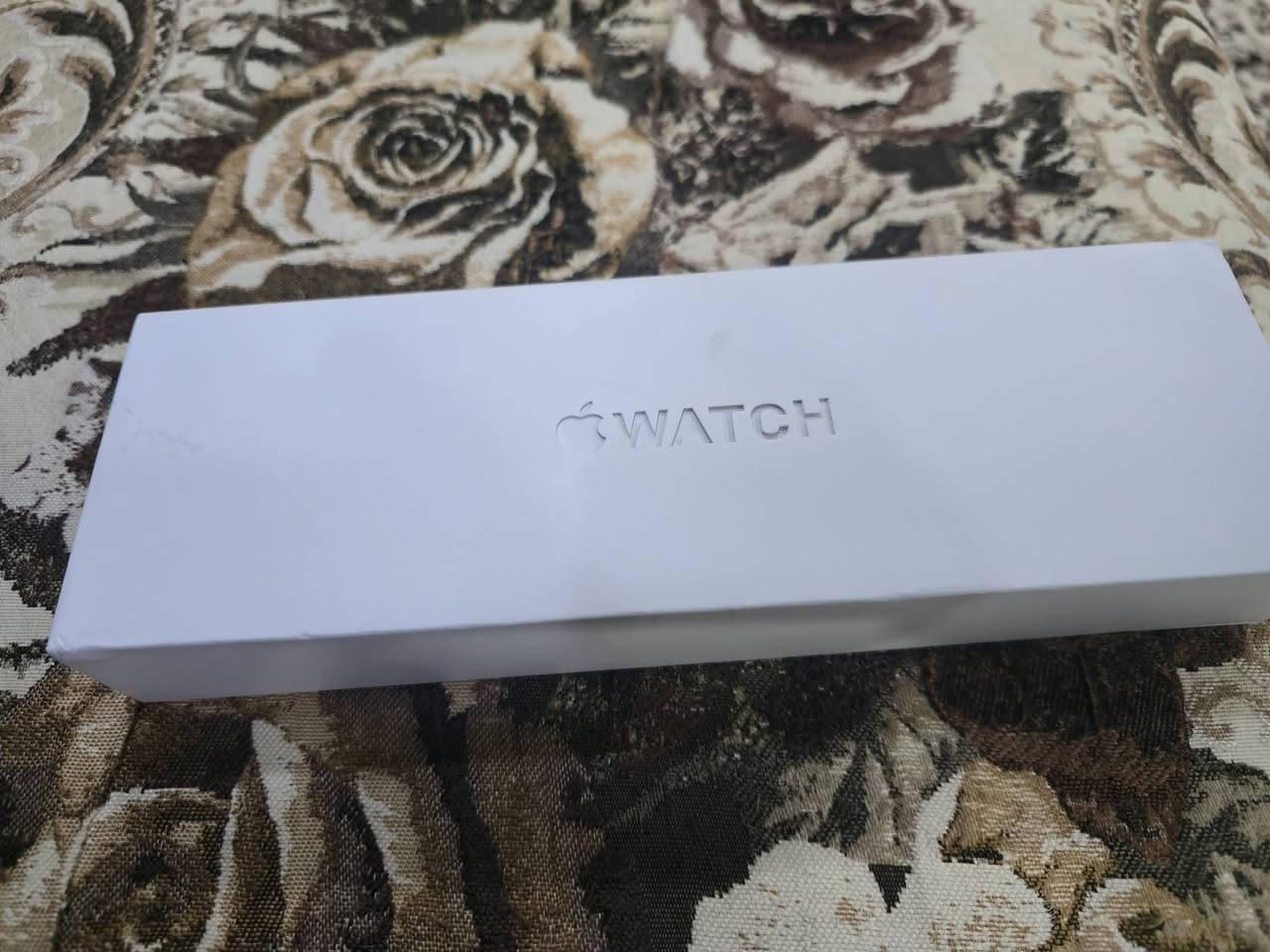 ابل واتش سيريز 9 قطعتين وحدة ذهبي ووحدة اسود مزاد اعلى سعر ابيع


**إذا كنت صاحب هذا الإعلان وتريد حذفه لأي سبب، رجاءا أرسل رسالة إلى الدعم الفني**