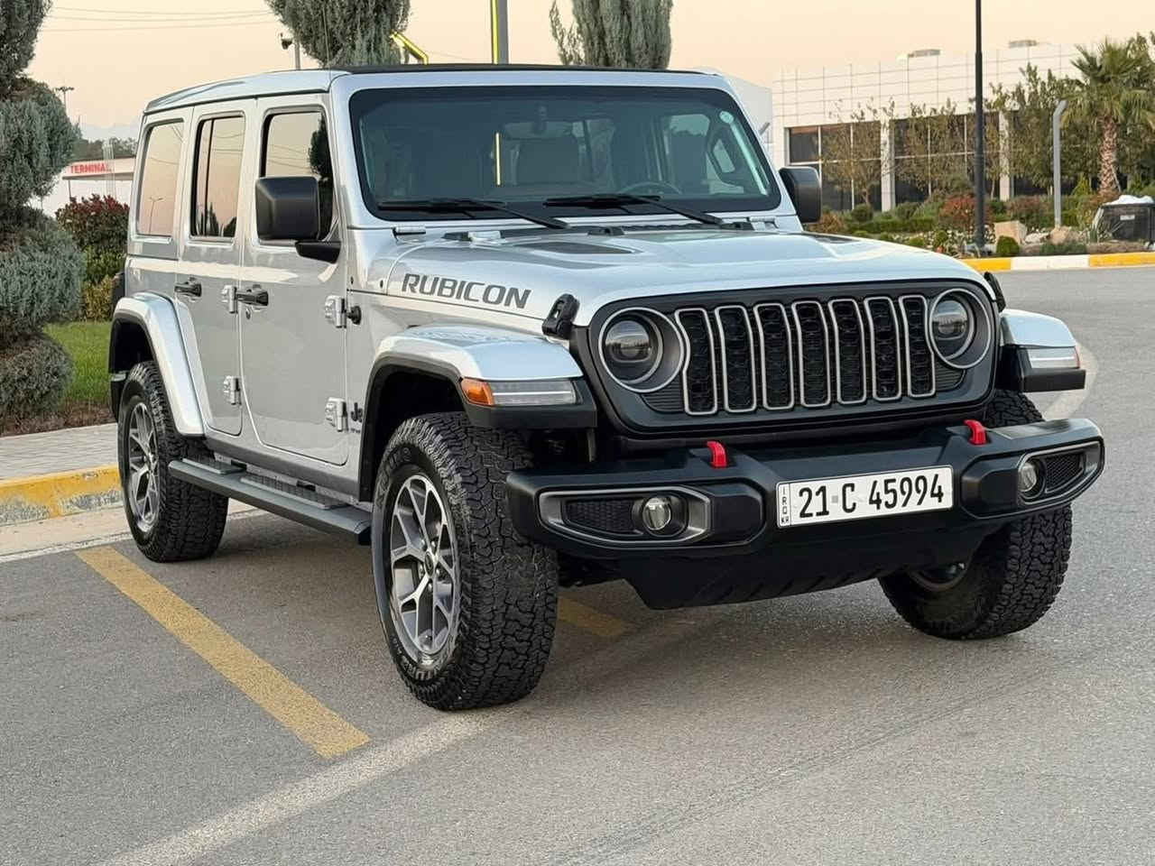 جيب ‏رانجر ‏موديل 2023 محرك ستة سلندر صبغ جملغ سيق بدون دوخل ول بونيد بدل روبكون فول مواصفات سقف بانوراما السيارة جديدة ماشي 28,000 ما كان سليمانية سعر 310$ وبي مجال ☎️📞***********
