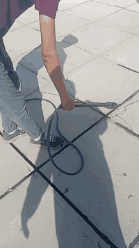 صيانه وترميم واعاده ماستك وجميع معالجه الأسطح ***********
