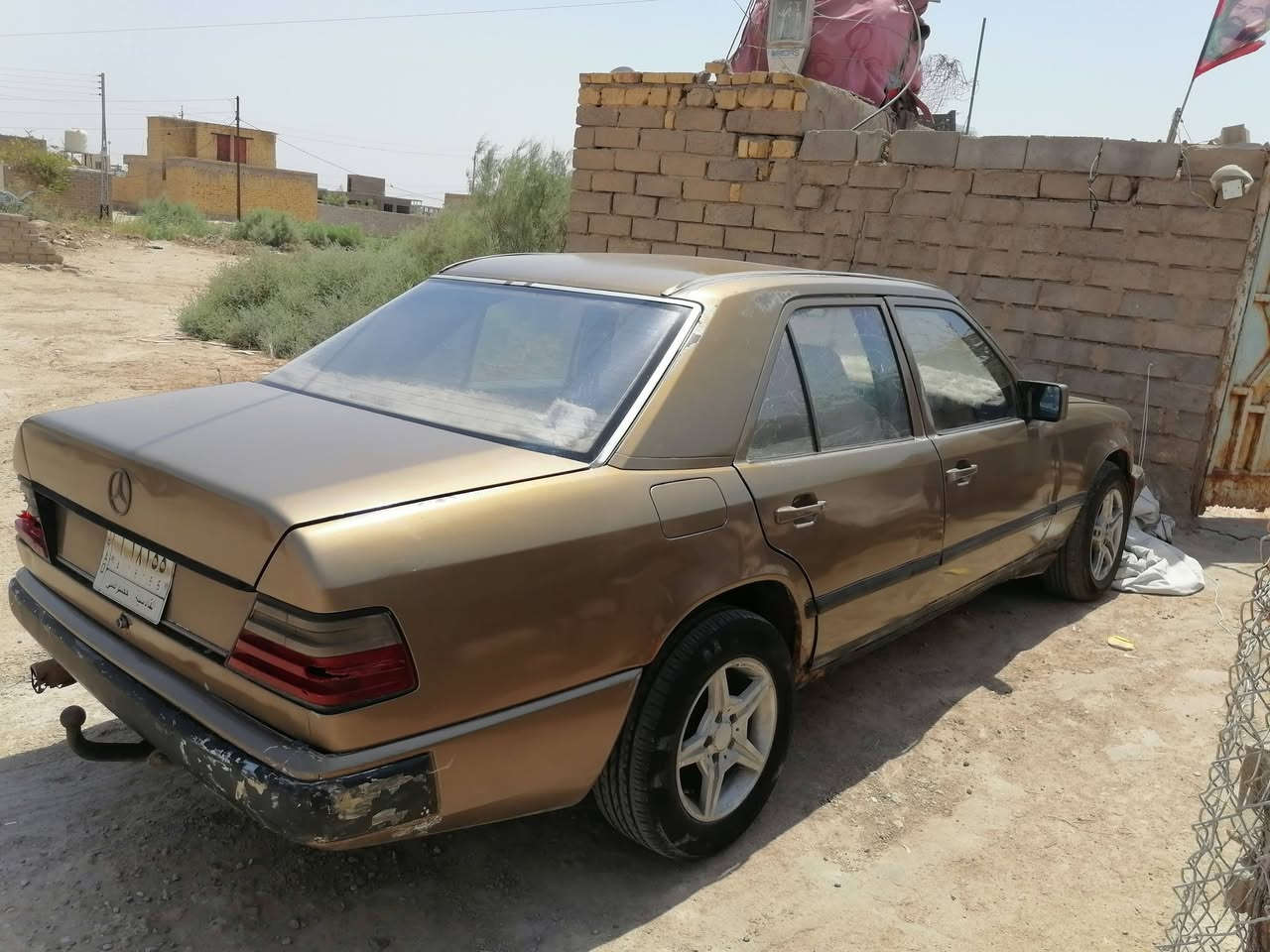 سلام عليكم ورحمة الله مرسيدس دب موديل ١٩٨٧ مشروع وطني بأسمي مصبوغ عام قواعد دبل ابلاد محرك كير ففتي مكفول كهربايتها شغاله مكان سياره ناصريه سوق الشيوخ السعر ٣٠# موبايل ***********
