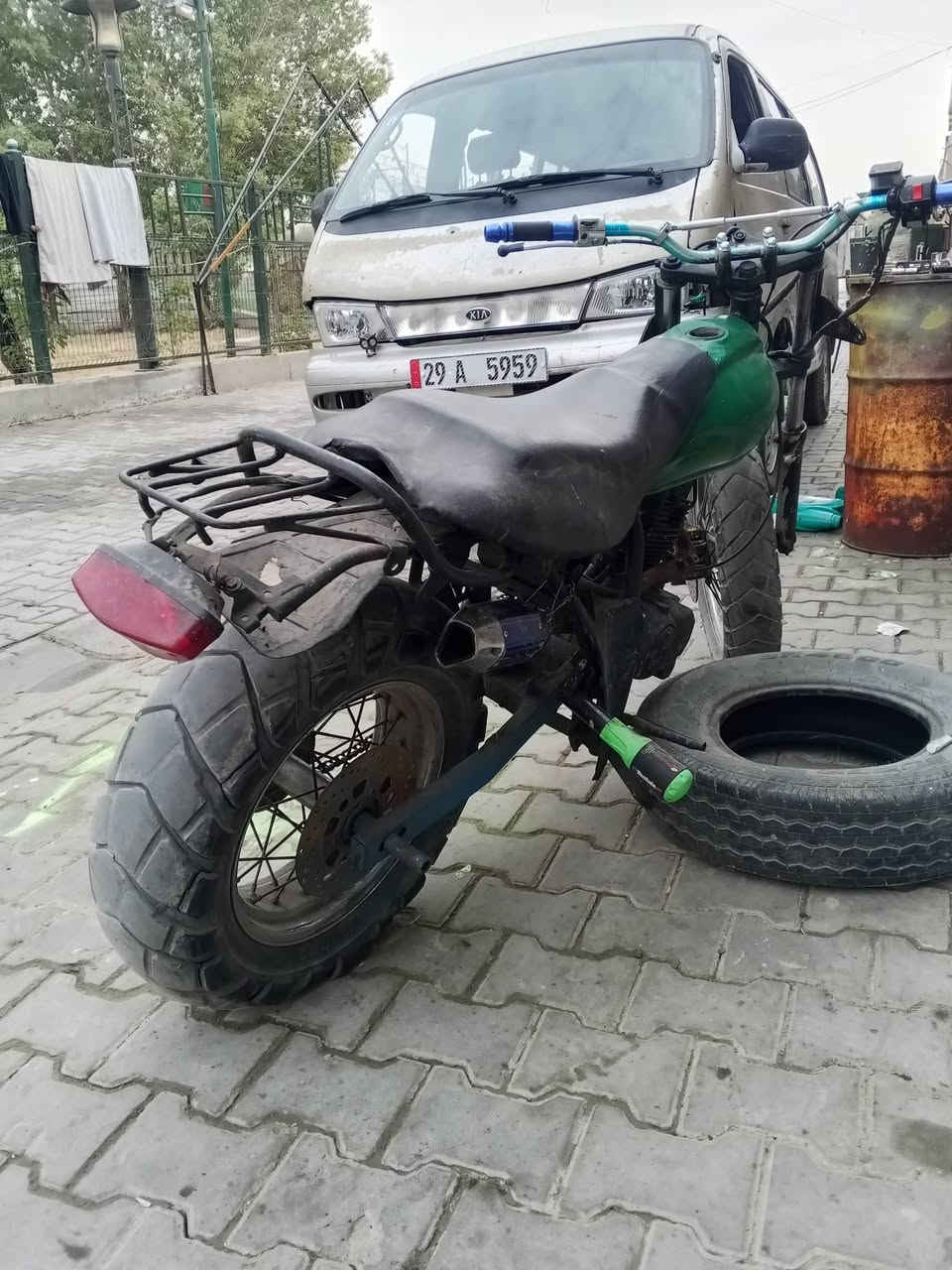 سلام عليكم دراجه للبيع دراجه تشتغل سلف وهندر ضفيره جديده   مكينه ناعمه مكفوله تنقيص تبخير   مكاني شعله سعر225وبيها ومجال رقم ***********
