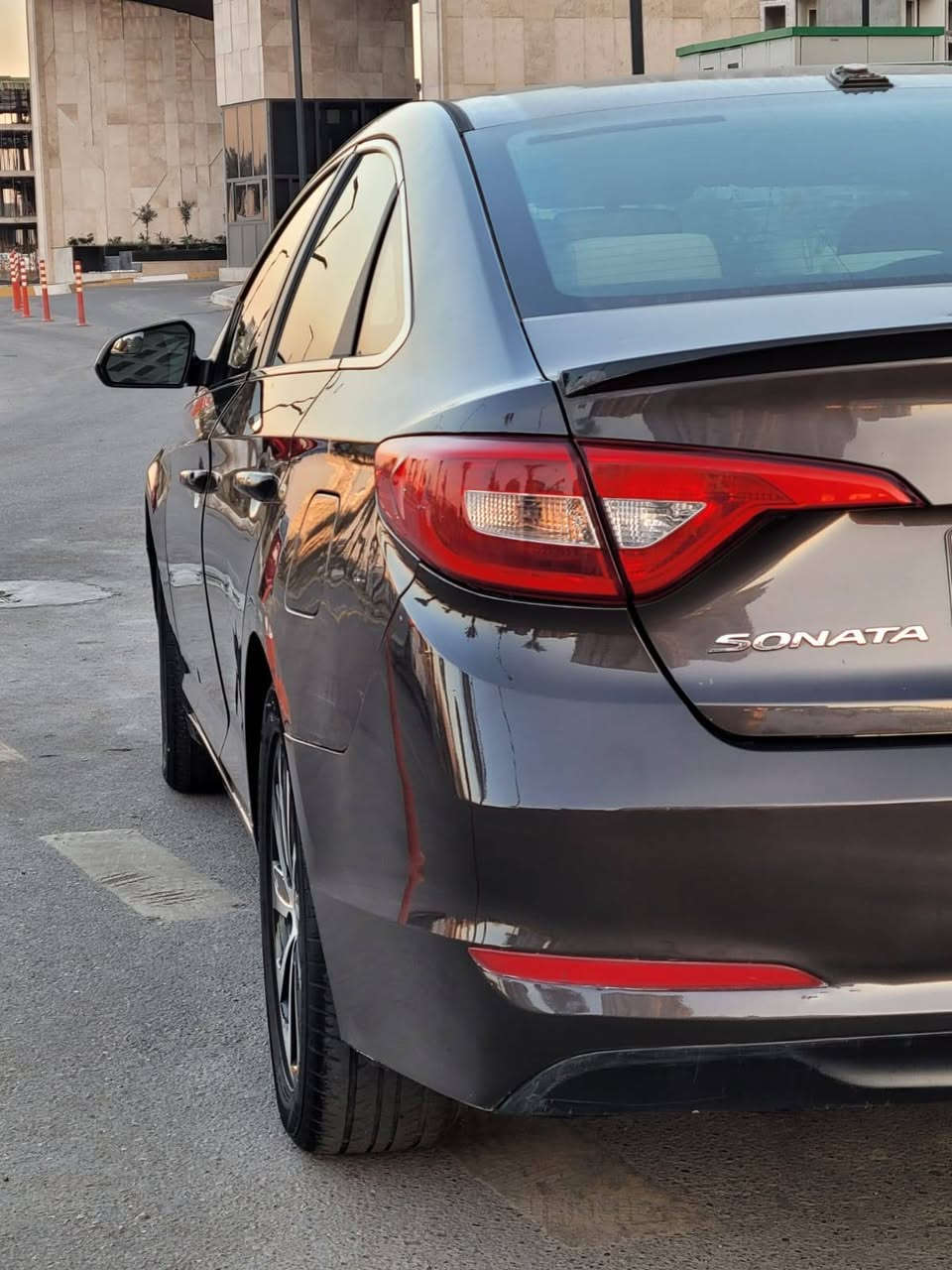 2= محرك 2400 GDi_C1

3=حادث جاملغ مبدل وربع البنيد  بدون دواخل 

4=محرك 

5=كير 

6=حداديه جاهزه 

7= تدفيه + تبريد ثلج 

8=تخم تاير تخم ويلكب حجم 17

9= سياره جاهزه بدون اي نقص 

10= سياره رقم أربيل الجديد سنويه وهزه كاملات بسم عربي 

11= مكان السياره بغداد حي الجهاد شارع الشارقه 

12= (*********** ) سعر 115  وبيها مجال بصيط
