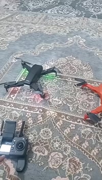 درونات L900 • واحدة شغالة • واحدة عاطلة