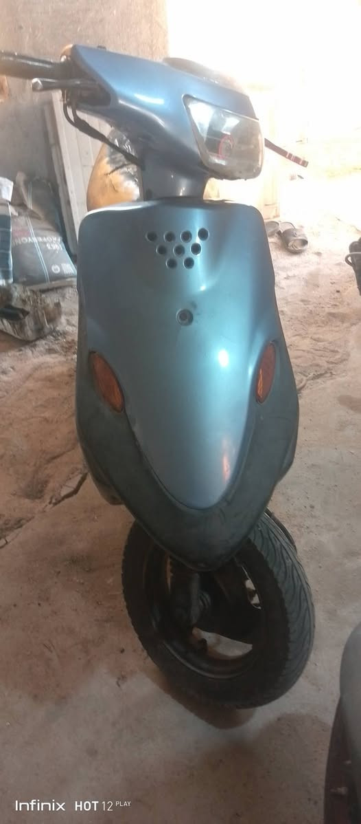 سلام عليكم دراجة تسعه زروف
دراجه شرط نضافه كدام عينك نكره وحده اشتغلت من صبح
مكينه مال رمبا مجفته مره وحده بوشه وبستم حوش نوعيه 
كابريته جديده موجوده كفراته لبلاد بس تعبانات كهربائياته كله شغاله سعر 350 بيه مجال رقمي ***********
