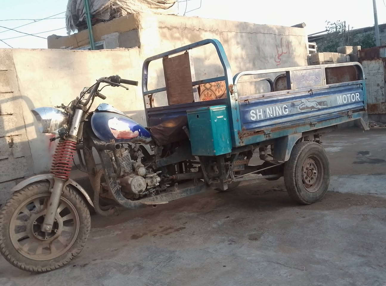 سلام عليكم عندي ستوته صقر موديل 2016 وراق صواليه مكاني صيطرت الج سعر خاص كرهبيات شقله تجي وتشوف بعينك *********** نترنيت ما كو تصل عله الخط
