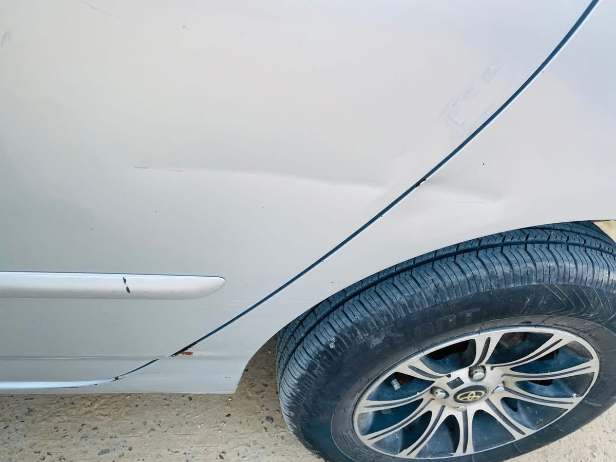 تويوتا كورولا 2007 خليجي
جاهزه من كلشي

محرك 1600

تبريد ثلج

تخم تاير

بيهه بنيد مرشوش

وبيهه طخات موضحات بل صور

🟥 الـسـعـر 83 وبيهه مجال 

مكاني: بغداد ابو غريب

للتواصل: ***********
