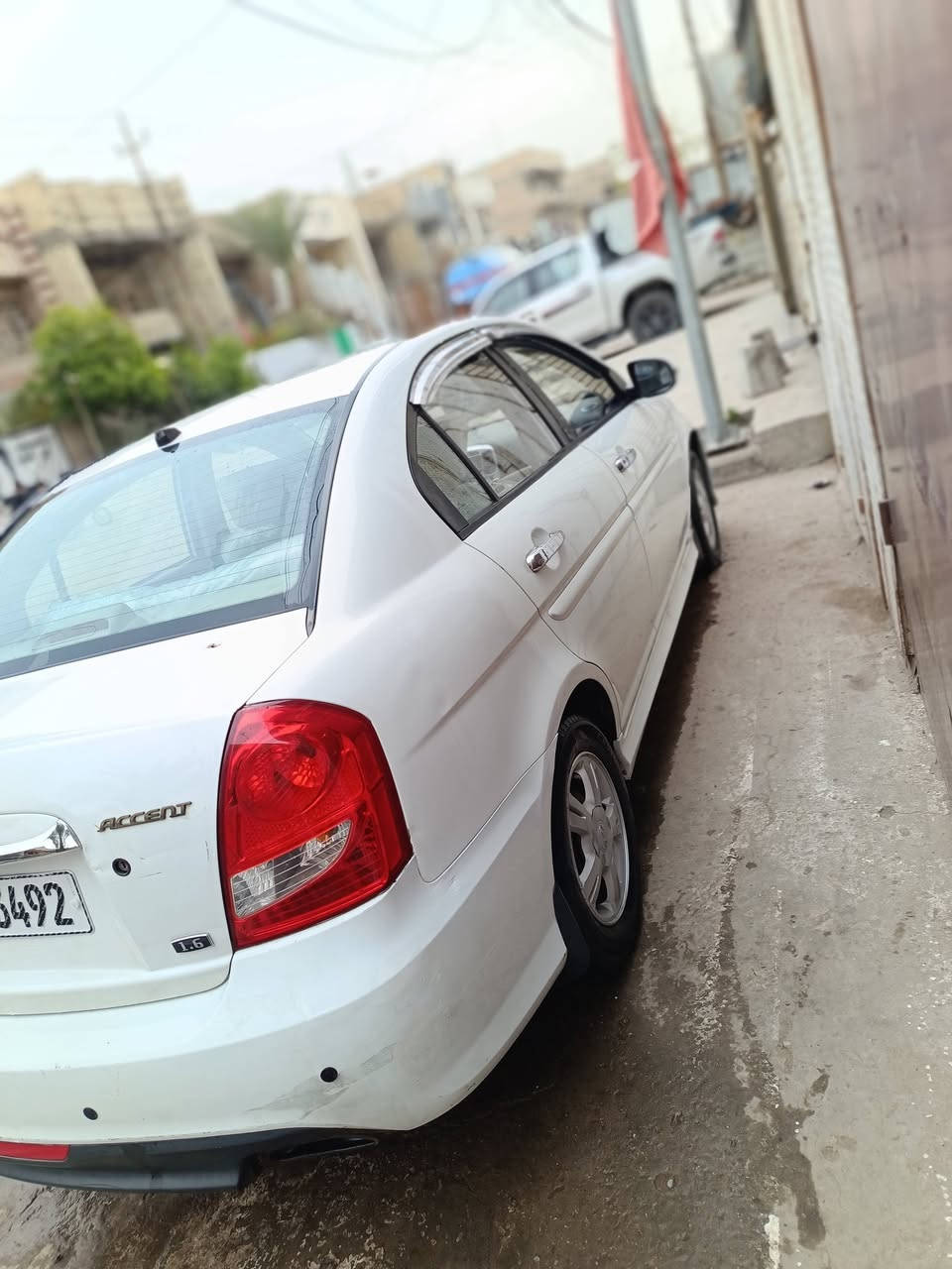 سلام عليكم اكسنت موديل 2011 خليجي محرك ألف وستمية بلا داخل بيجي جام كهرباء مري  كهرباء سلايت روف شغال محرك بي خيط بخار صدر خلفي امامي جديد تخم تاير هوة ول اويالة جديد رقم بغداد دولي هزة جديدة تحويل مباشر وبيهة صبغ قطعتين السعر 82 وبيه مجال للطيبين رقم الهاتف ***********
*********** بغداد
