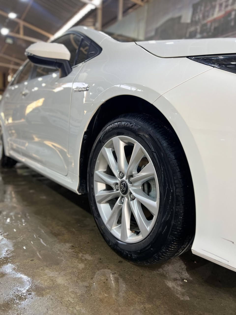 السلام عليكم
كورلا هايبرد ٢٠٢٤ بشرط وكاله 

وارد صين شكل الخليجي 

المواصفات :-

تحكمات ستيرن فول 

شاشه

كامره 

رادار 

تحديد سرعه 

تثبيت مسار 

تنبيه خروج مسار 

اوتو هولد 

هاند بريك اوتوا 

بصمه تشغيل مع بصمه جنطة 

تبريد قطعتين 

داخل مخمل اسود

ماشيه 6000 بعدها زيرو فول سياره 

ثلاثه انظمة قيادة عادي واقصادي وسبورت 

بيها حالوب بسيط جدا ولا مبين أصلن تجي وشوف بنفسك 

السعر 🔥🔥 اتصل وتدلل 

عنواني بغداد شارع فلسطين 

الاتصال ***********
