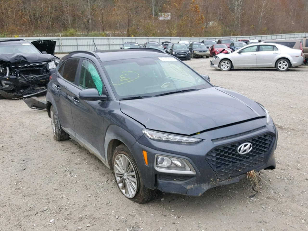 السلام عليكم عندي سياره هونداي كونا ٢٠١٨ وارد أمريكي ماشيه ٨٠ ميل السياره مابيه اي نقص راد ر جانبي ٦كير شاشه اعطال كير سبورت ويل فراشه اشاير بل مري فور ويل وشويه بيه بارد مثل ما موضح بل صوره هوايه بيه مواصفات بشرط كير ومكينه مكان السياره كلار وبأسمي واي استفسار بخصوص السيارة ***********
