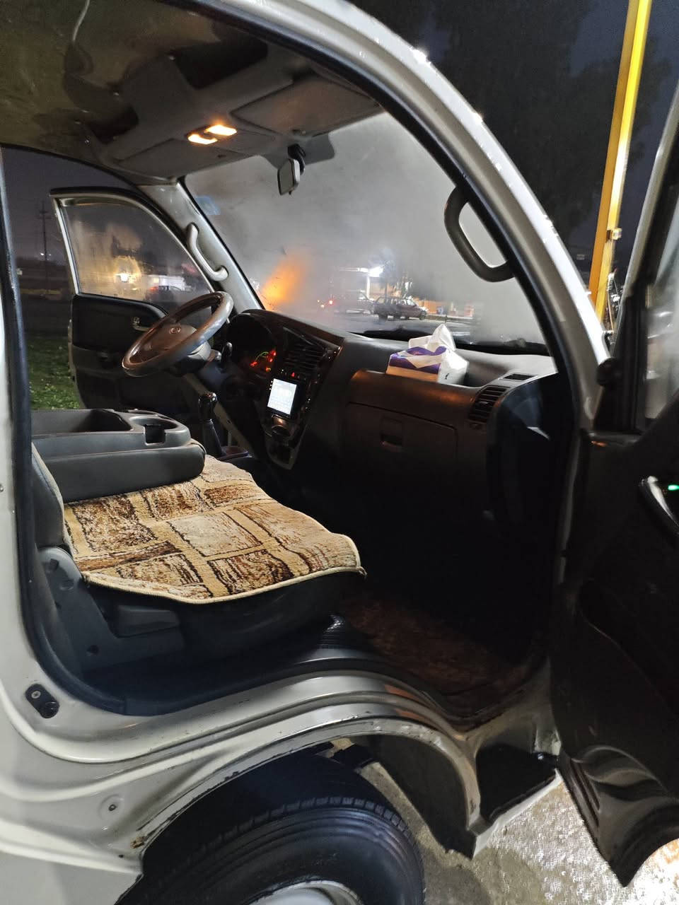 متاح كيا فحل تك 2010  رقم  سنويا جديد بسم الوالد
حصة كاز بيها سياره جاهزا مايعوزها مصرف
نظافه خير من الله كير محرك شرط شاصي شرط 
طخم جديد تايرات جدد 
تدفئة شغال كهربائيات كل شغاله
بس بوند صبغ 
سعر 117$بيها مجال بسيط 
مكان موصل شلالات 
***********
***********
