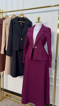 طقم رسمي • دابل ايطالي مبطن • مقاسات ٣٨-٤٨