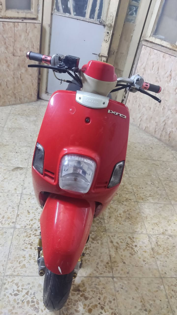 سلام عليكم دراجه بوليسي دراجه كامله من كل النواحي لا مجفته ولا مفتوحه كهربايات كامله مكينه بلاد من التاير للكابريتر شلعه ومعدل فول واضمن السعر650 وبيه مجال الرقم متوفر واتساب هم ***********
