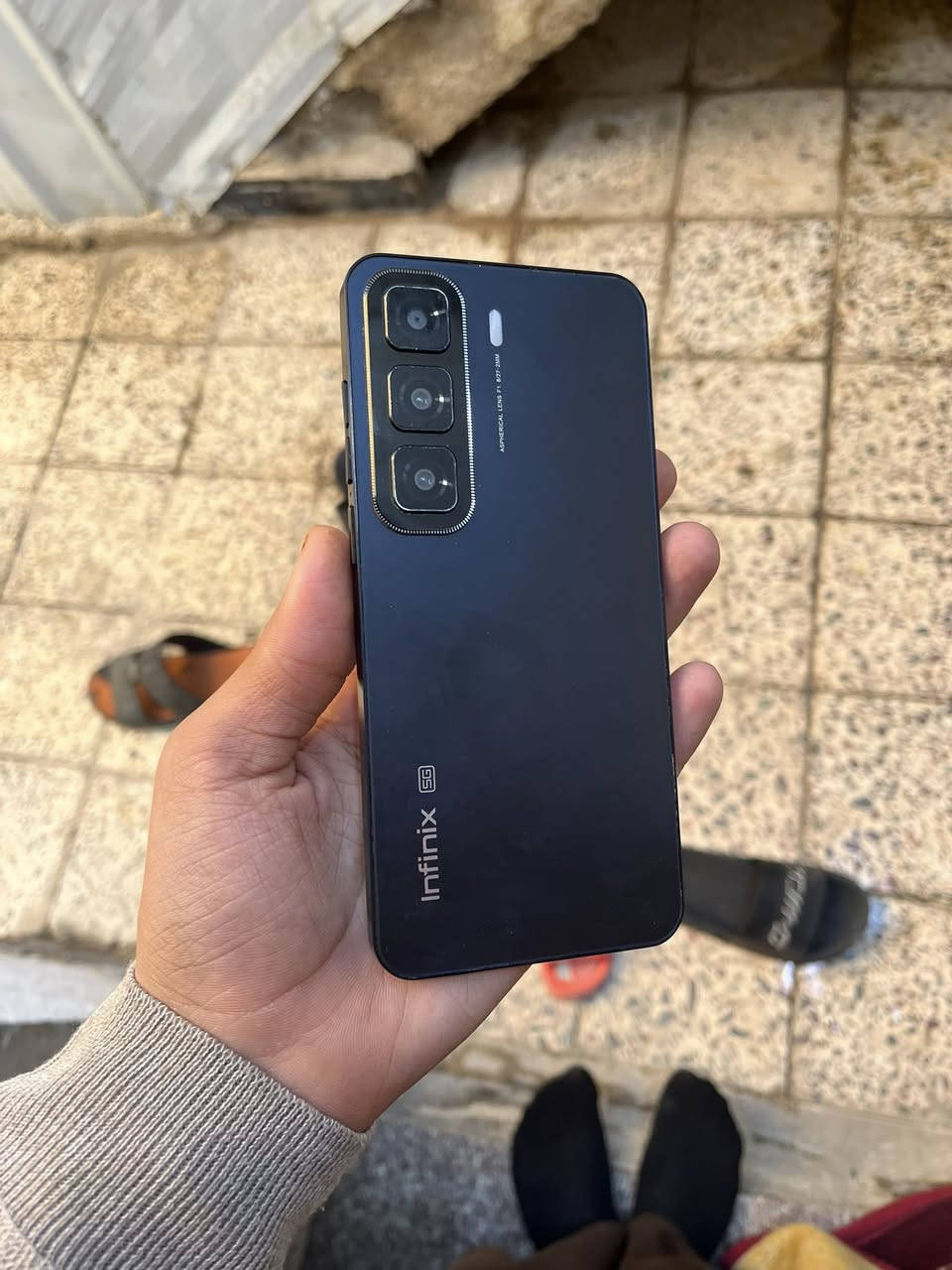 مستعجل
فقط بي كسر بشاشه مامثر ابد ذاكره ٢٥٦
سعره 60قفل
رقمي ***********
