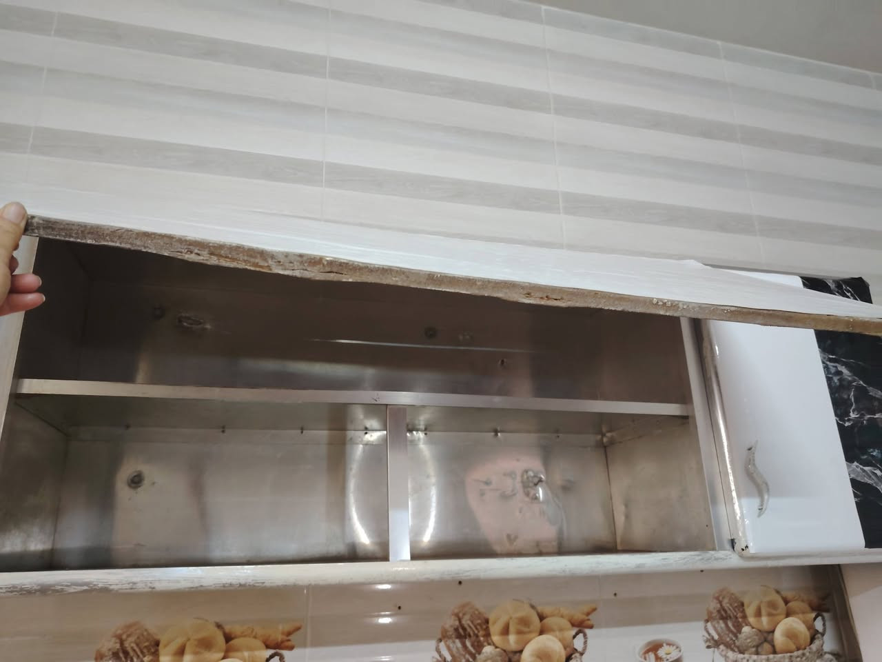 كاونتر قطعتين سنك وملحق للبيع سعر كلش رخيص الي يشتري يراسل الصفحه


**إذا كنت صاحب هذا الإعلان وتريد حذفه لأي سبب، رجاءا أرسل رسالة إلى الدعم الفني**