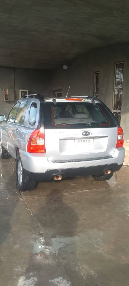 السلام عليكم كيا سبورتج رقم سليمانية سياره مكفوله من الضربه والصبغ سعره دفتر 25 وبيه مجال رقم صاحب سياره *********** مكان السياره الانبار الكرمه
