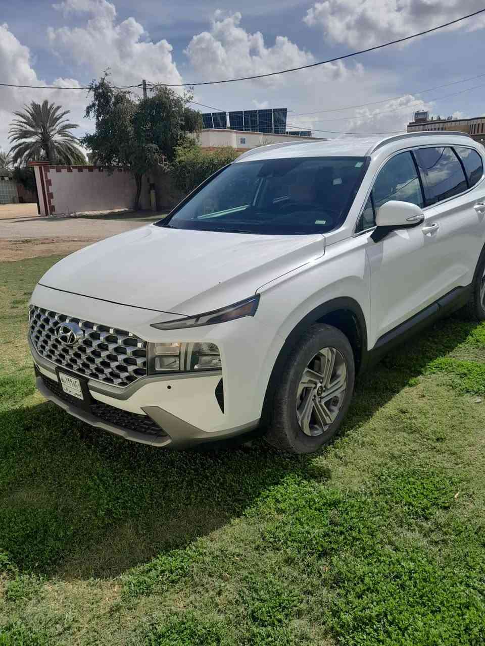 يوجد سنتافي موديل 2023فول مواصفات ماعده التندا /الضرر الجاملق الأيمن فقط /السعر ٢١وبيه مجال


**إذا كنت صاحب هذا الإعلان وتريد حذفه لأي سبب، رجاءا أرسل رسالة إلى الدعم الفني**