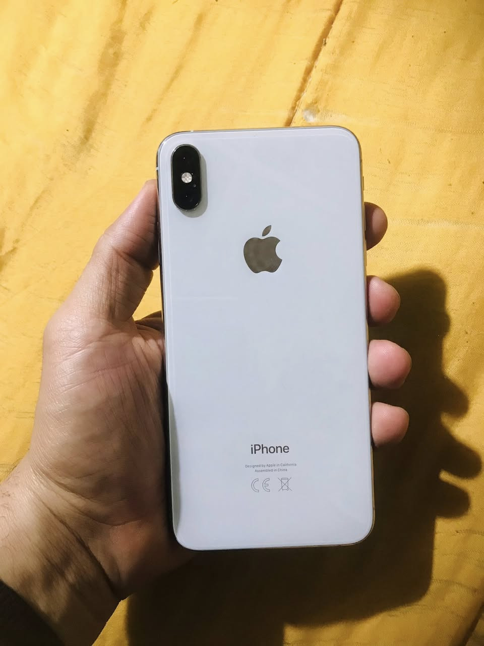 ايفون اكس اس ماكس اللون الابيض بيع او مراوس نضافة الجهاز ٩٠ بالميه زلغ مابي
فقط مبدل بطاريه وفيس ايدي متوقف باقي الجهاز مكفول

ذاكرته ٢٥٦ شرط شحن يوم كامل ميصرف كامرات كزاز تخبل صوت اتصال كلشي شغال ع الفحص اذا بي عطل تاخذه بلاش وتروح السعر ١٩٠ وبي مجال للشراي

مكاني بغداد مدينة الصدر خابرني ع رقمي او واتساب

***********

