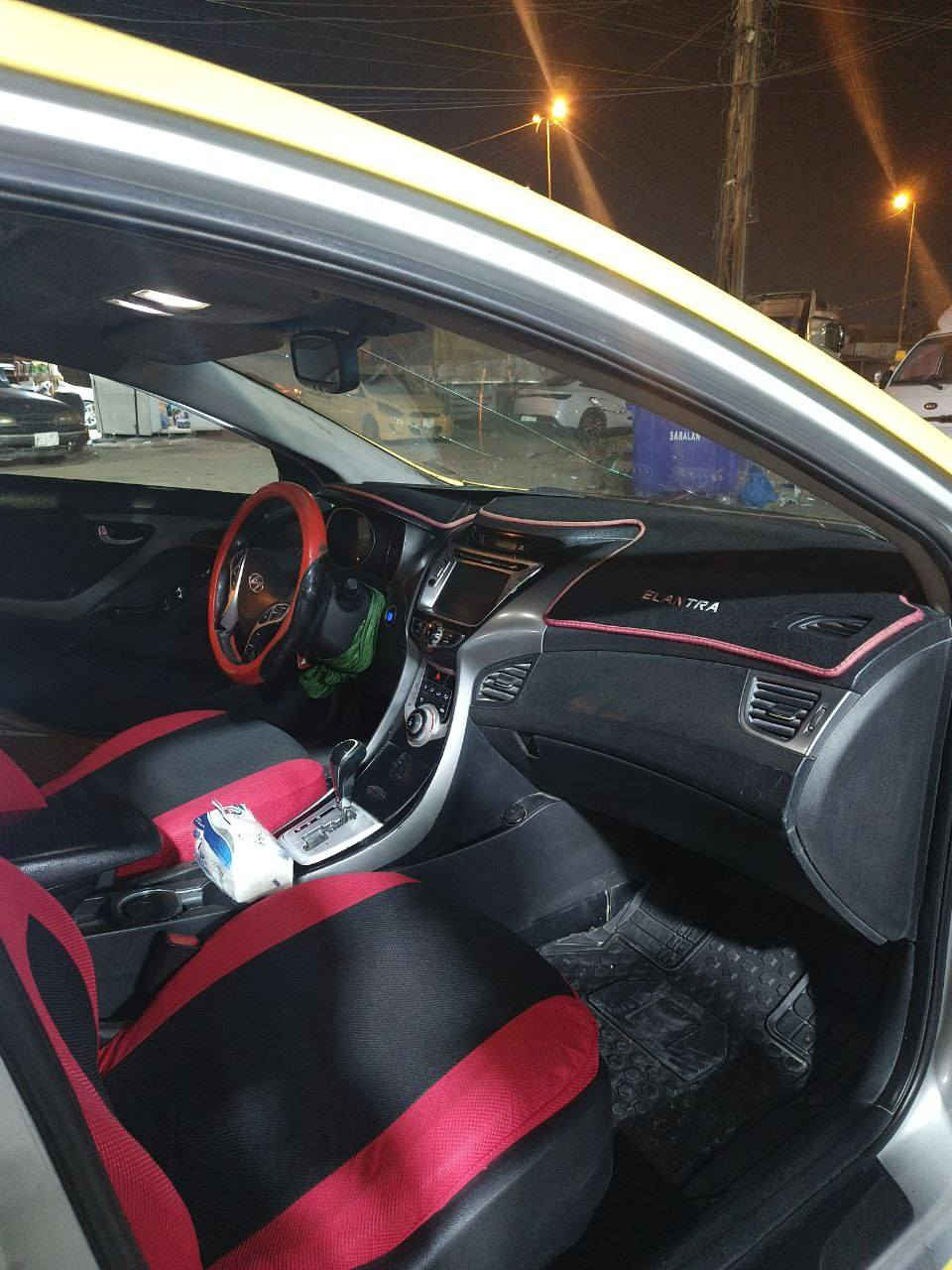 السلام عليكم
انترة امريكي مضلع موديل 2011 فول مواصفات 
1_بصمه تشغيل بصمه ابواب وبصمه صندوق

2_محرك1800 كير اي تي

3_كشنات جلد تدفه أمامي خلفي

4_اشاير مري ومرايه داخليه تعتم الضوة

5_فتحه قمارة  وكامرة خلفيه شاشه كبيرة

السعر 92 وبيها مجال مكانها بغداد الزعفرانيه 

*********** واتساب
