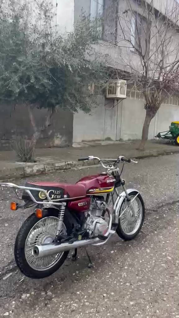 به ناوی خوای گە ورە مهرە بان ماتور نامی پڕۆ 2023 مە کینە کە پس کامل ئاشییا گیرو مە کینە کارە بای گشت گیانی بە شە رت 530 هه زار مە حامە له شوین قه لادزێ 
*********** بشدار, السليمانية
