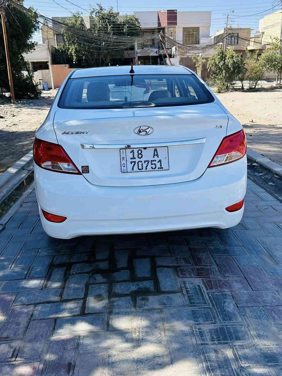 الهم صلي على محمد وآل محمد 🧿
سياره نوع اكسنت موديل 2016 خليجي فول مواصفات فتحه شاشه كامره دواره ادات مكينه 
1600 دوش المرغوب حساسات مكفوله كفاله عاااامه كير مكينه تبريد تدفاء. حداده تخم تاير كله بلادي وحديد رقم بابل سنويه وهزه جديده مداور مباشر ويل كروم جاهزه ب العافيه ع اليخذها 
مكانه كربلاء المقدسه استفسار 
الاتصال  ‭٠٧٨٧ ٧٧٥ ٣٣٠٧‬
