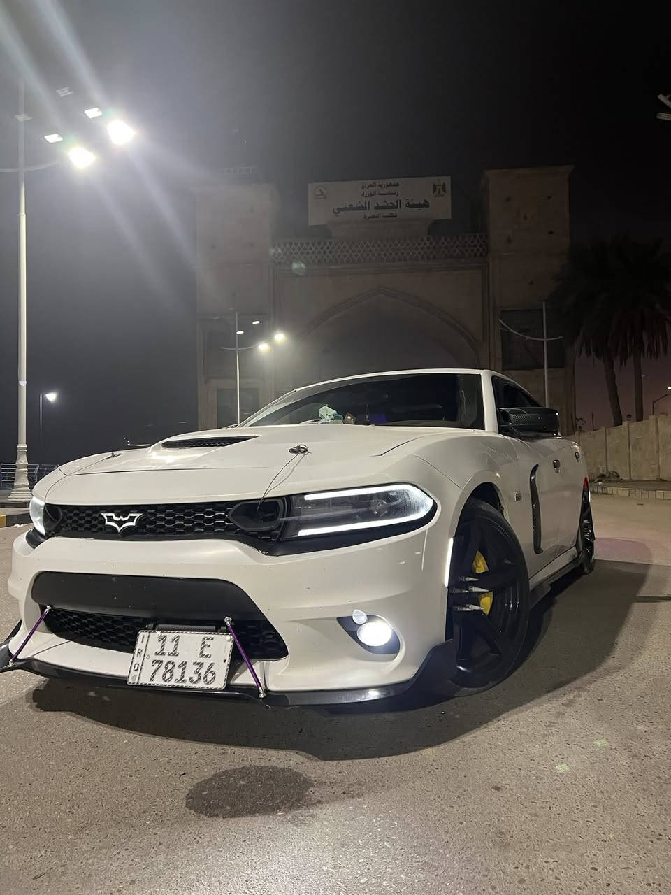 السلام عليكم مرخصت الادمن المحترم جارجر 2019اصل محرك 8v5700rtحادثهه موضح بلصور السياره كلش جديده ونضيفه وقويه رقم بغداد بسم ابن عمي كير ومحرك كفاله مكاني البصره قضاء الدير رقمي ***********شرط برغي مانقصها ومصروف عليهه كلش هواي السعر 185وبيهه مجال بصيط
