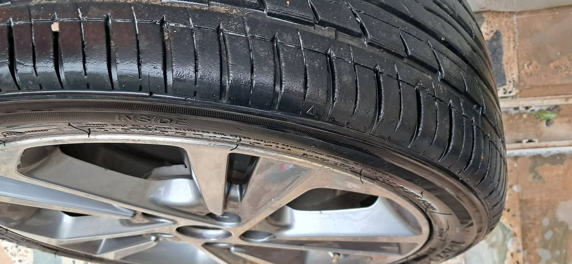 تخم ويل كب مع تايرات حجم ١٧ السعر ٢٠٠ الف


**إذا كنت صاحب هذا الإعلان وتريد حذفه لأي سبب، رجاءا أرسل رسالة إلى الدعم الفني**