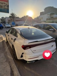 K5 موديل 2022 ماشيه 26500 الف كيلو متر ضمان الدولية محرك 2000 دوش فول ...