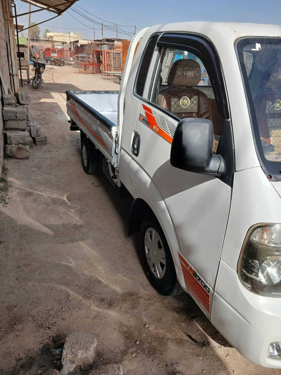 كيا موديل ١٨ رقم بابل انكليزي  سنويه لل٣٠ كير محرك حداديه كفاله عده باب وبنيد مبدلا ت سعر ١٠٥ وبيه مجال للستفسار اكثر اتصل ***********
