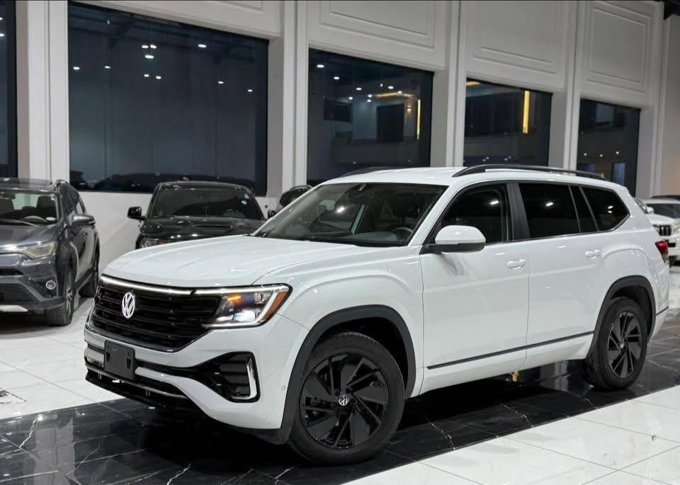 Volkswagen Atlas SE 2025
‎فولكس واكن اطلس 2025 شكل الجديد
‎عداد المسافة : 10 الف مايل
‎ضرر : جملغ و باب صبغ بدون دواخل بجم وخلفي كبس
‎کافة الارباکات سلیم 💯✅
1V2HR2CA6SC513472

‎المواصفات
‎دفع رباعي 4
‎كشنات تبريد و تدفئه
‎بصمة تشغيل
‎بصمة أبواب
‎‏Remote Start»
‎صندوق شفط كهربائي
‎رادار أمامي (تحديد مسار)
‎رادار جانبي (نقاط عمياء)
‎رادار خلفي (تحذير من الاصطدام)
‎تبريد مركزي لمس
‎كشنات جلد
‎هاند بريك بصمة
‎‏Android Auto
‎‏Apple Car Play
‎مانع انزلاق
‎شاشة كبيرة لمس
‎حساسات كدام وخلفية+ كاميرا
‎تحكمات استيرن
‎‏Auto start ا
‎‏Auto Stop
‎وبقية المواصفات المعروفة
‎‏‎ مکان سیارة اربیل 
‎‏‎سیارة بدون رقم تترقم شمالي 
‎‏‎‏‎للاتصال والاستفسار
‎اسیاسیل ***********☎️
‎☎️کورك ***********
