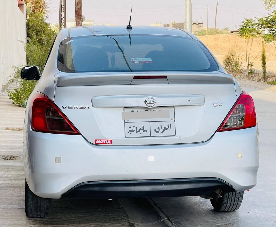 للبيع نيسان فيرسا 
موديل.2018
ضرر جاملغات الخلفية بدون دواخل بدون معجون فقط صبغ اثر شخط 
گير محرك بالشرط
تخم تايرات جديد 
سنوية نافذة 
كوبون بانزين بيها 
السعر 98 وبيها مجال 
*********** كركوك, العراق
